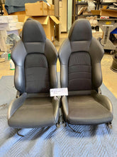 Load image into Gallery viewer, USED Honda S2000 JDM 06-07 JDM mesh seats
